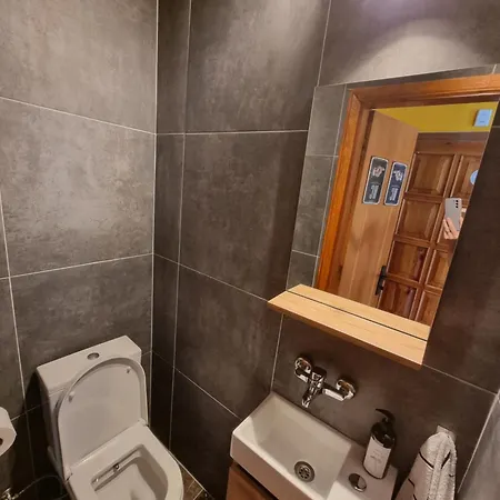Xenia Apartment *
