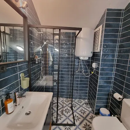 Xenia Apartment *